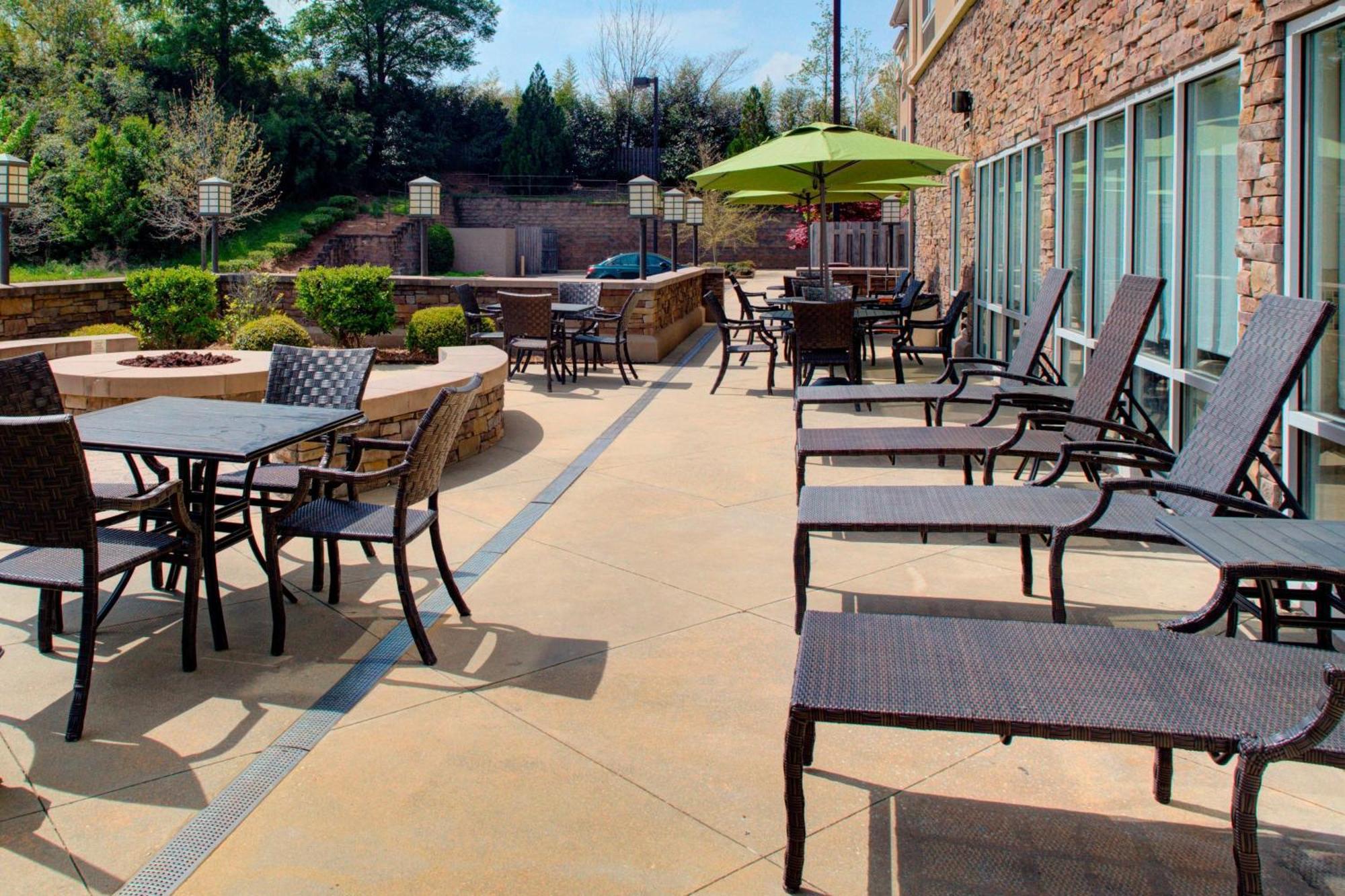 Fairfield Inn And Suites By Marriott Montgomery Eastchase Экстерьер фото