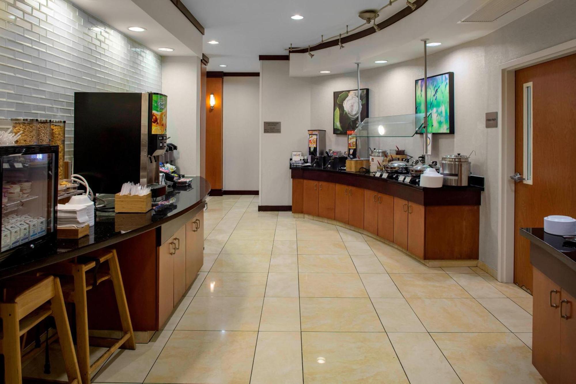 Fairfield Inn And Suites By Marriott Montgomery Eastchase Экстерьер фото