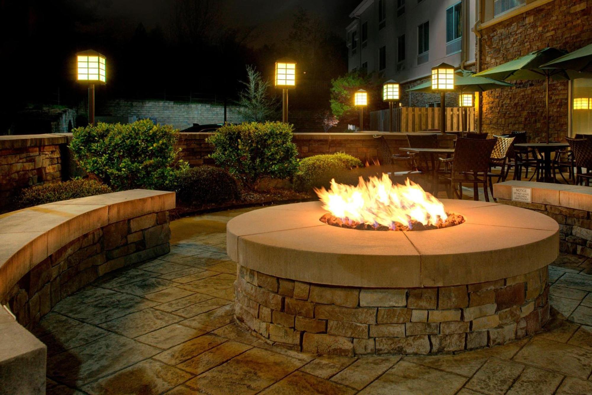Fairfield Inn And Suites By Marriott Montgomery Eastchase Экстерьер фото