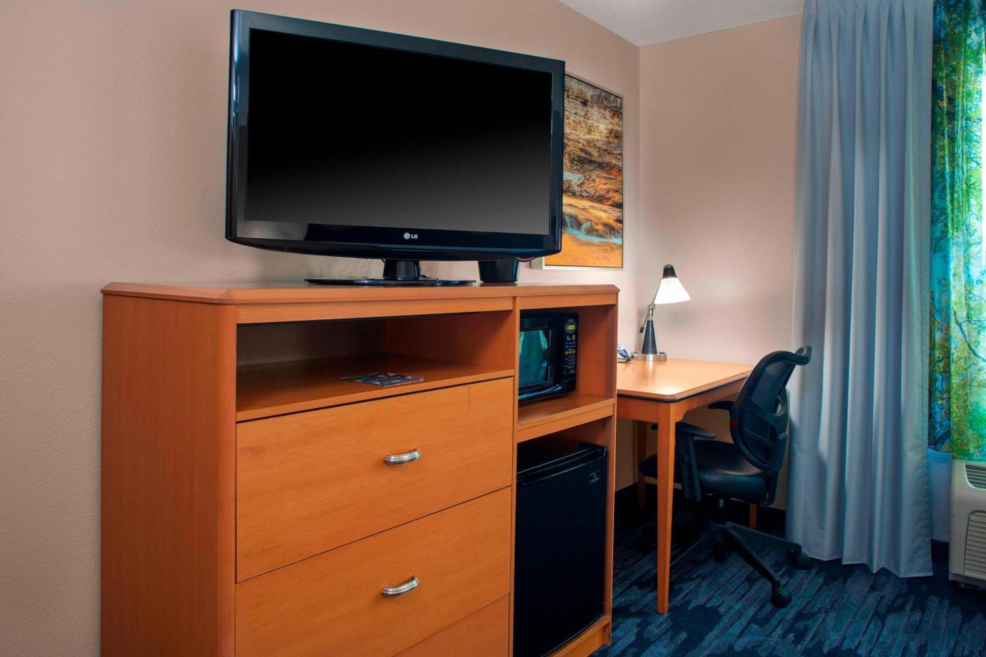 Fairfield Inn And Suites By Marriott Montgomery Eastchase Экстерьер фото